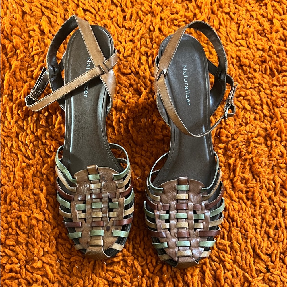Naturalizer Leather Sandals